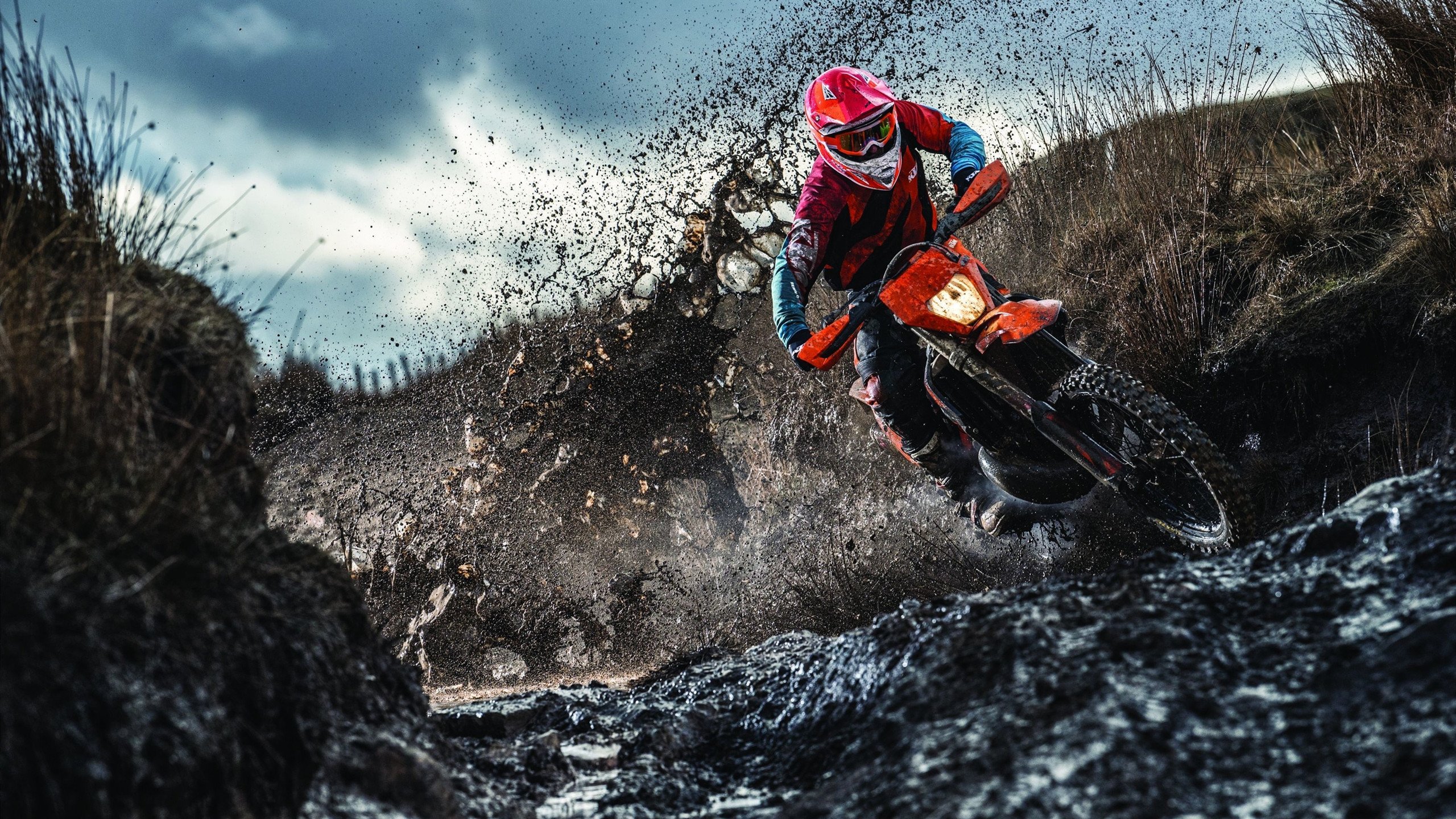 塞内加尔队在巴黎奥运会比赛中多次通过团队配合得分，塞内加尔国家队